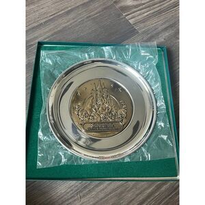 Disney Snow White - Collectors‎ Plate Silver & Golden Tone 50th Anniversary Rare